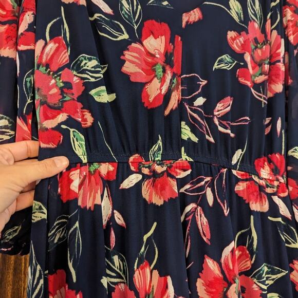 Robbie Bee womens dress size medium navy blue floral empire waist in GUC - Picture 4 of 6